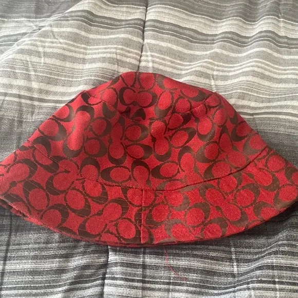 Red Coach Classic Bucket Hat GORGEOUS Classy Classic Coach Women main image 2